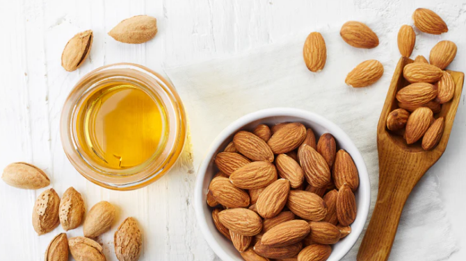 Some of the top benefits of using almond oil for hair include: